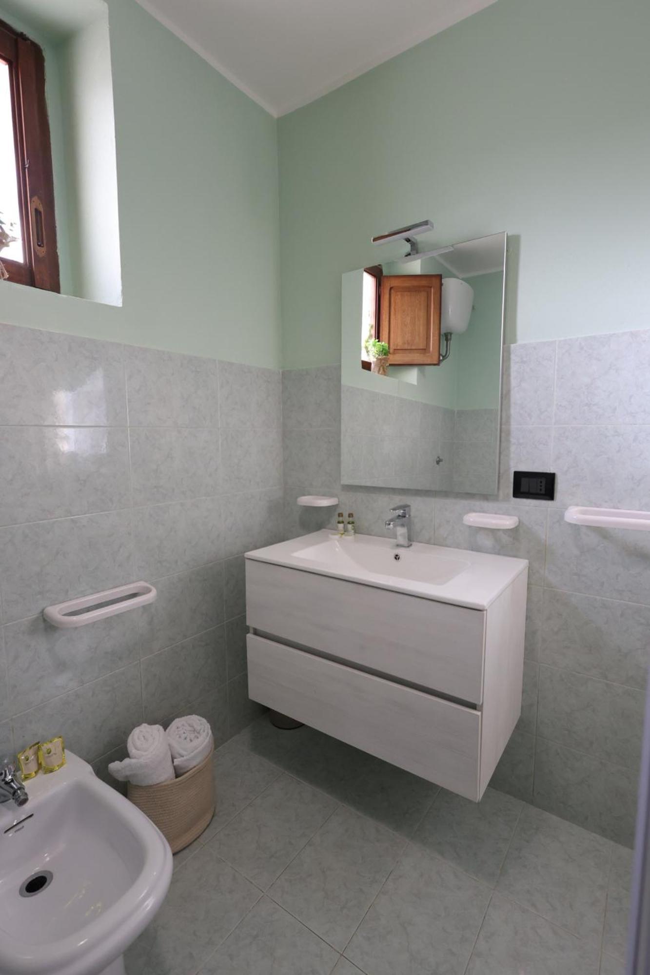 Il Quadrifoglio B&B 치렐라 외부 사진